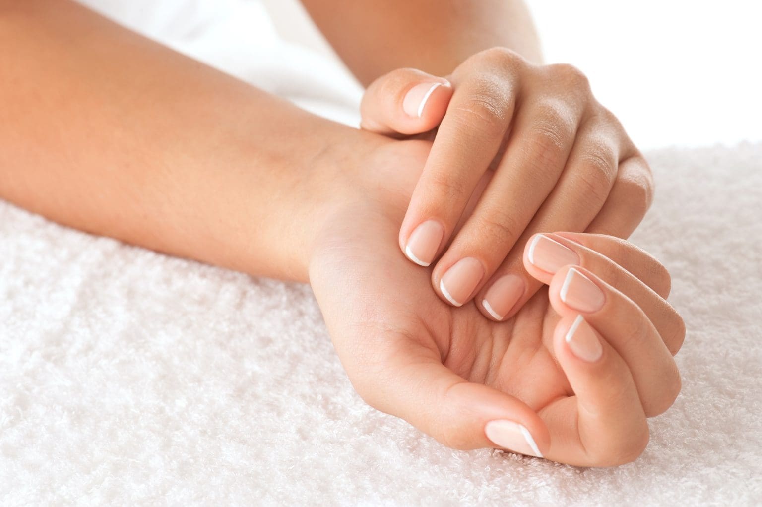 Entract Onglerie Sainte-Geneviève-des-Bois | Beauté des Mains & Pieds | Entract ...